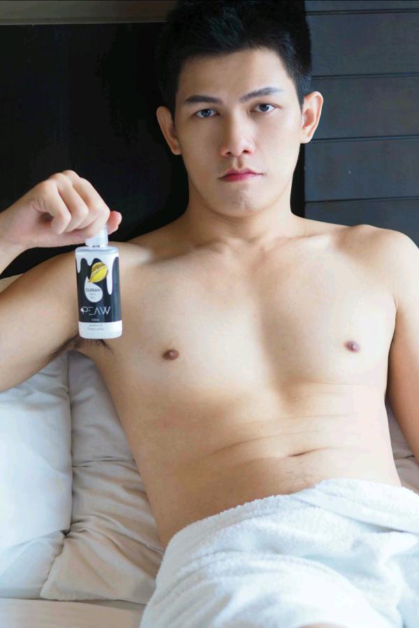 Peaw-1-泰國模型為您的樂趣